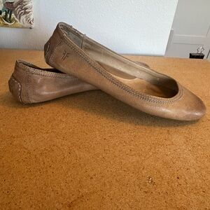 Frye Women's Brown Leather Flats